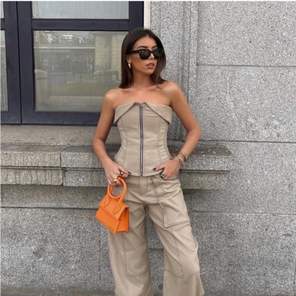 XS blogger fave Zara topstitched bustier cargo strapless top zipper bustier - Picture 2 of 9